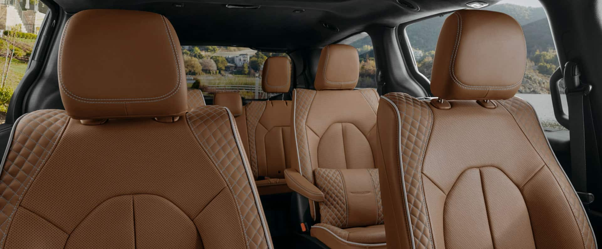 The three rows of seats in the 2025 Chrysler Pacifica Pinnacle.